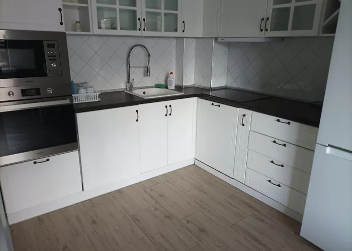 One Bedroom 61 - Restaurant Stadium